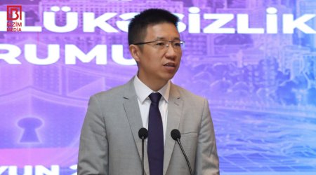 Corey Deng: “Kiberhücumu təşkil edənlər mütləq süni intellektdən istifadə edəcəklər”