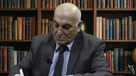 Avdı Qoşqarın &ldquo;İlahi pıçıltılar&rdquo;ı &ndash; FOTO