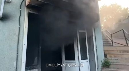 Yasamalda obyektdəki yanğın söndürüldü - VİDEO