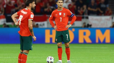 Konqo azarkeşləri "Messi! Messi!" deyərək Ronaldonu “ələ saldılar” - VİDEO