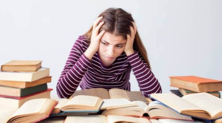 Şagirdlərin imtahan qorxusu &ndash; Stressi yaradan şəxslər KİMDİR?