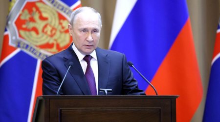 Putin: "Rusiya ya güclü, müstəqil dövlət olmalıdır, ya da ümumiyyətlə heç bir Rusiya olmayacaq" - VİDEO