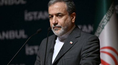 Əraqçı İraqda Qasım Süleymaninin öldürüldüyü yerə baş çəkdi - VİDEO