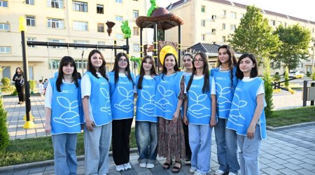 Yevlaxda abadlaşdırılmış məhəllə sakinlərin istifadəsinə verildi - FOTO