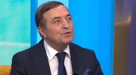 Mənsum İbrahimov: "Qızım bütün nəsli formada saxlayır"