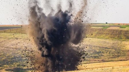Cəbrayılda traktor MİNAYA DÜŞDÜ