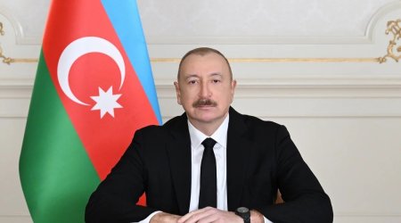 İlham Əliyevdən Maldiv Prezidentinə TƏBRİK MƏKTUBU