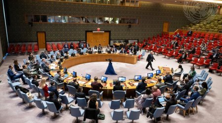 ABŞ diplomatları Fransa nümayəndəsinin çıxışı zamanı BMT TŞ-nin iclasını tərk etdi