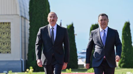İlham Əliyevin Çolpon-Ata şəhərində rəsmi qarşılanma mərasimi oldu - FOTO/VİDEO