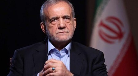 Xameneinin ofisi Pezeşkianın istefası ilə bağlı iddiaları təkzib etdi
