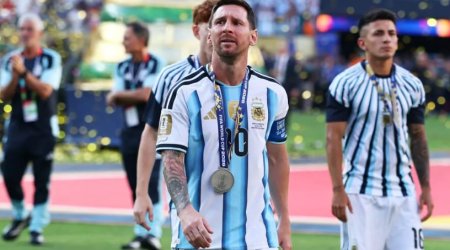 Messi atasının vida mərasimi üçün doğma şəhəri Rosariyoya getdi