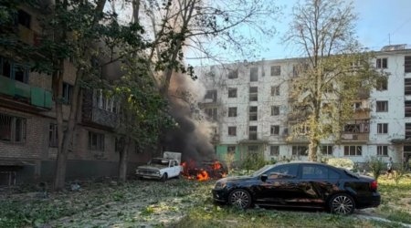 Rusiya Zaporojyeni BOMBALADI &ndash; Yaralılar var &ndash; VİDEO