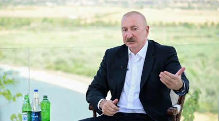 &ldquo;Hələlik iki istiqamət var: biri Türkiyə, biri İran&rdquo;