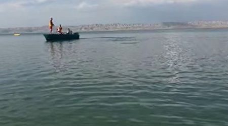 Kür çayında batan şəxs AXTARILIR - VİDEO