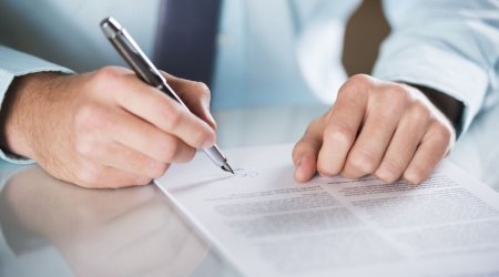 İşdən qanunsuz çıxarılmış 63 nəfər əvvəlki işlərinə bərpa edildi