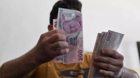 Türk lirəsi ABŞ dolları qarşısında tarixi minimum yenilədi