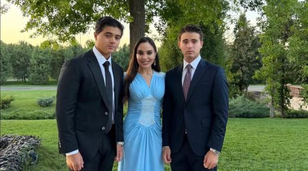Leyla Əliyeva oğulları ilə Daşkənddə- Foto