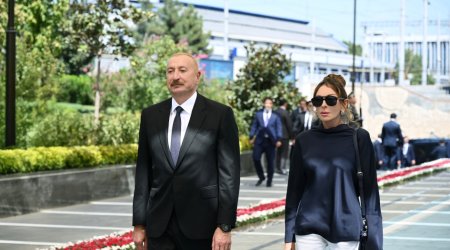 Prezident və birinci xanım Ümummilli Liderin memorial kompleksini ziyarət etdilər - FOTO/VİDEO