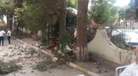Bakıda marşrut avtobusu 3 maşını əzib hasara çırpıldı - FOTO/VİDEO