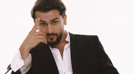 Coni məşhur olmadan əvvəl nə edirdi?