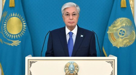 Tokayev Qazaxıstan hökumətini istefaya göndərdi