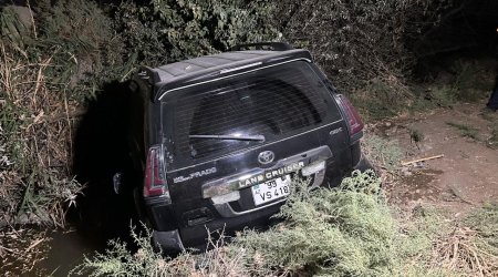 Kürdəmirdə avtomobil aşdı, beş nəfər yaralandı - FOTO
