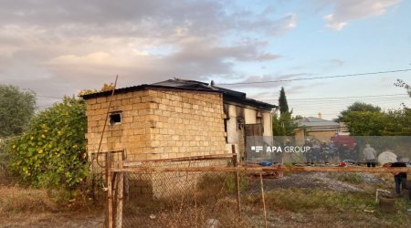 Şəkidə fərdi yaşayış evi əşyalarla birlikdə yandı - FOTO