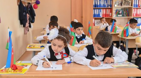 Valideynlərin NƏZƏRİNƏ &ndash; Şagird yerdəyişməsi bu gün dayandırılır