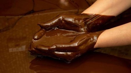 Rus alimlər Naftalan yağına alternativ kəşf etdilər