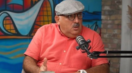 "Azərbaycanda kitabdan pul qazanmaq mümkün deyil" - VİDEO