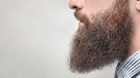 Bu ölkəyə girmək istəyən kişilər saqqalını qırxmalıdır &ndash; Səbəb