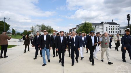 Diplomatlar Xankəndidəki Zəfər parkını ziyarət etdilər &ndash; FOTO/VİDEO