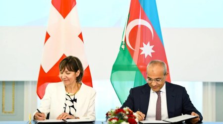 Azərbaycanla İsveçrə arasında protokol imzalandı &ndash; FOTO