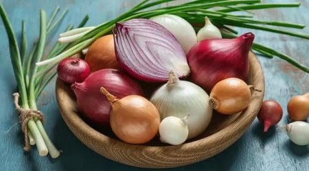 Ağ ya da qırmızı deyilmiş: Ən sağlam soğan məlum oldu
