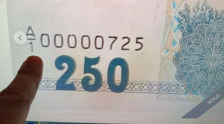 Köhnə 250 manat hərracda yüksək qiymətə satıldı - VİDEO