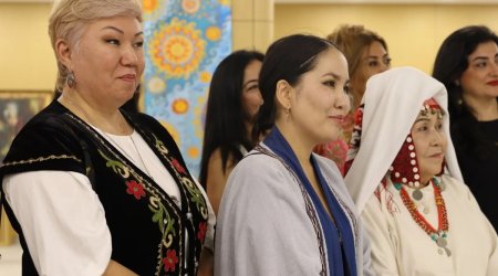 Türkdilli ölkələrin qadın rəssamları Xankəndidə BİR ARADA - FOTO