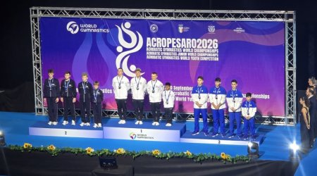 Azərbaycanın yeniyetmə akrobatları Dünya yarışında 2 medal qazandı - FOTO