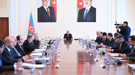 Nazirlər Kabinetində 2027-ci ilin dövlət büdcəsi müzakirə edildi - FOTO