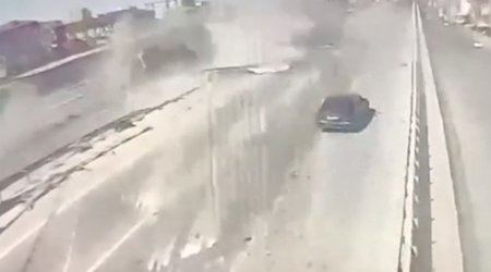 &ldquo;Masazır dairəsi&rdquo;ndəki dəhşətli qəzanın anbaan görüntüləri &ndash; VİDEO