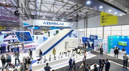 Döyüş robotlarından dron ovçusuna: Azərbaycanın yeni silahları "ADEX 2026"da