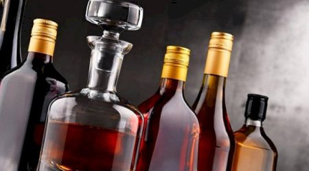 Bu ölkədə gecə saatlarında spirtli içki satışını yasaqlayırlar