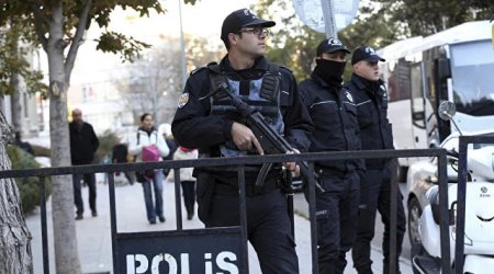 Türkiyədə cinayətkar qruplaşmalara qarşı əməliyyat: 73 nəfər həbs edildi