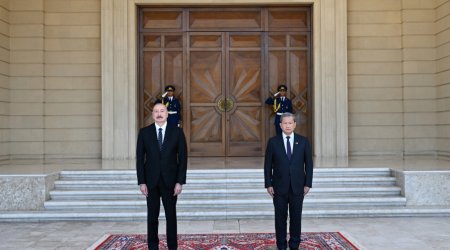 İlham Əliyev Kamboca Baş nazirini qarşıladı - FOTO