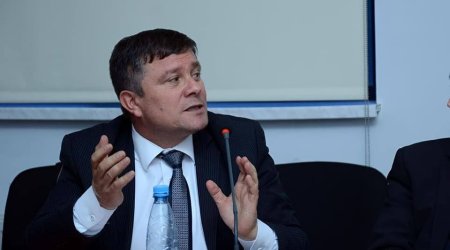 Şölət Zeynalov: &ldquo;Xaricdən gələn ideoloji risklərə qarşı dayanıqlı olmalıyıq&rdquo;