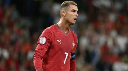 &ldquo;Tarixin ən yaxşı futbolçusu mənəm, nöqtə&rdquo;