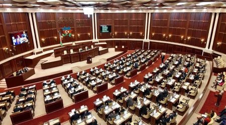 Parlamentdə "Ev Sahibi Ölkə Sazişi" təsdiq edildi