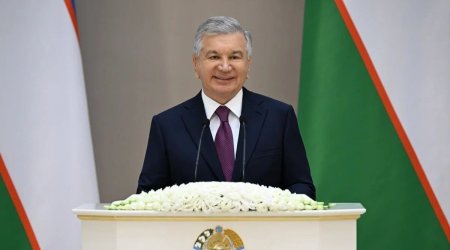Şavkat Mirziyoyev də Azərbaycana gəlir