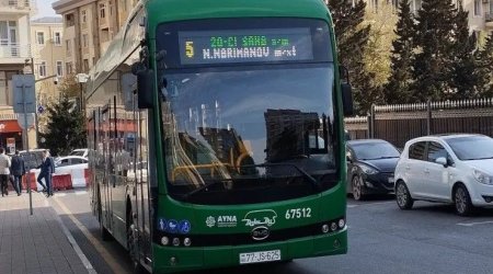 Sərnişinlə dalaşıb avtobusu sürməyən sürücü işdən qovuldu