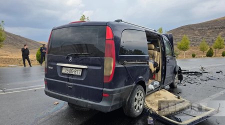 Naxçıvanda iki avtomobil toqquşdu: 6 yaralı var - FOTO