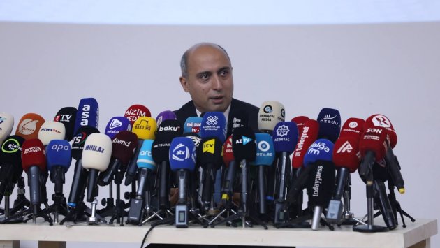 Dövlət məktəbləri üçün avtobuslar ayrılacaq? – Nazirdən AÇIQLAMA